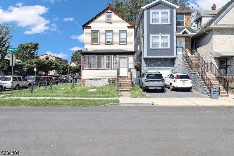 Property Image for 600 Adams Ave