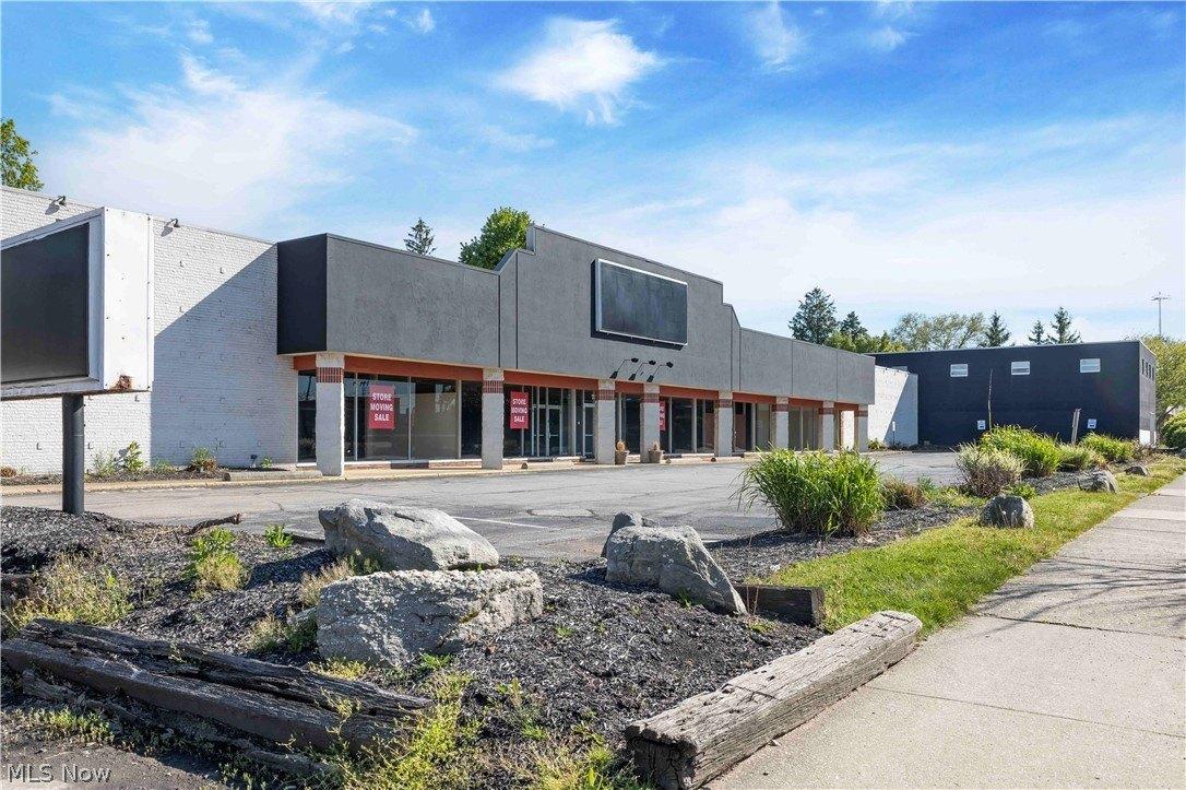 Property Image for 7587-7590 Mentor Avenue