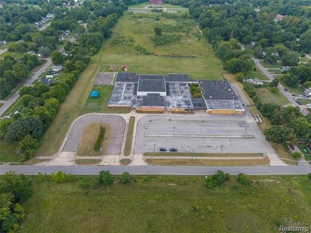 Property Image for 5159 Summit Street