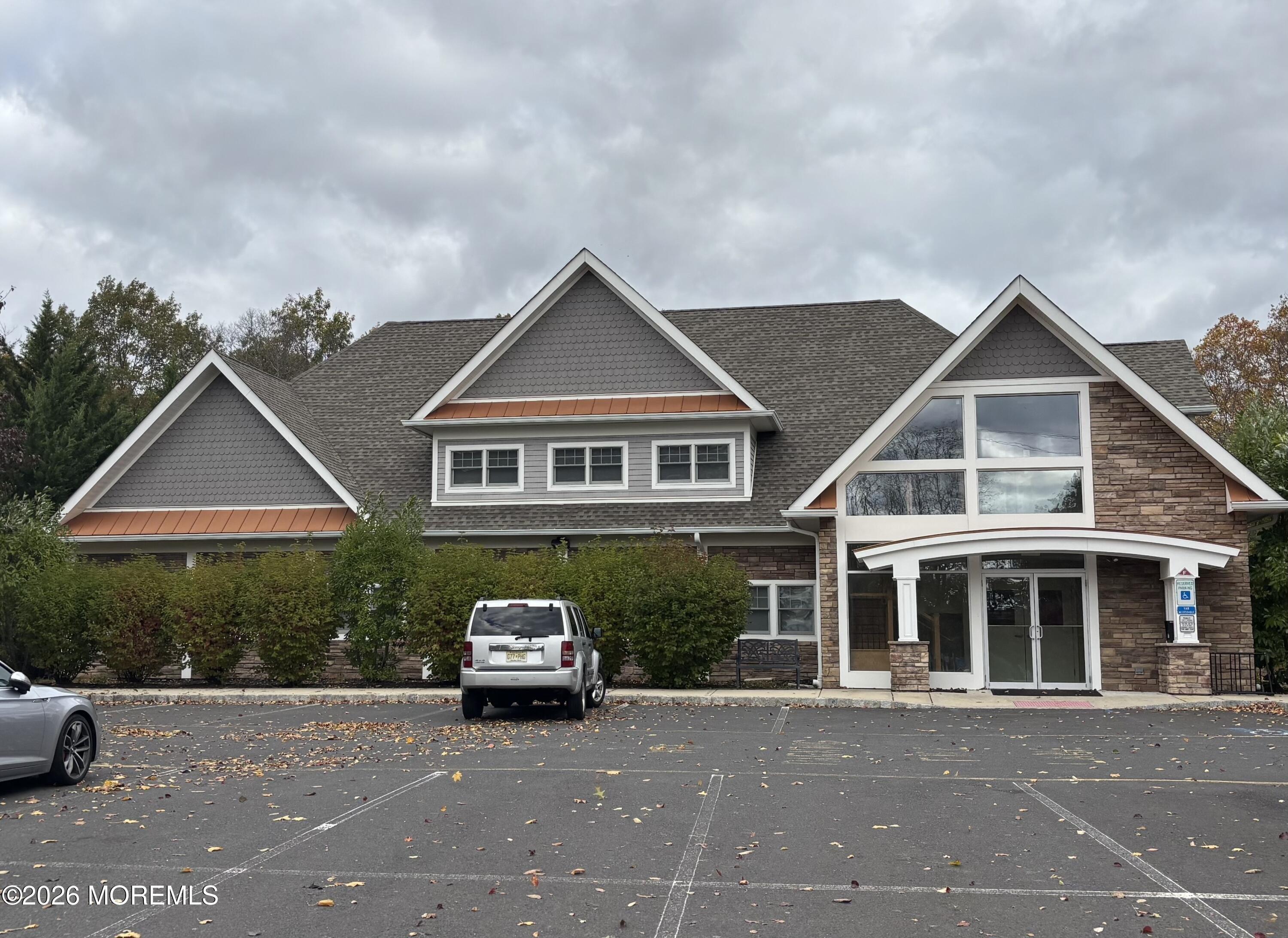 Property Image for 186 W Veterans Highway