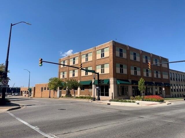 Property Image for 166 S River Avenue