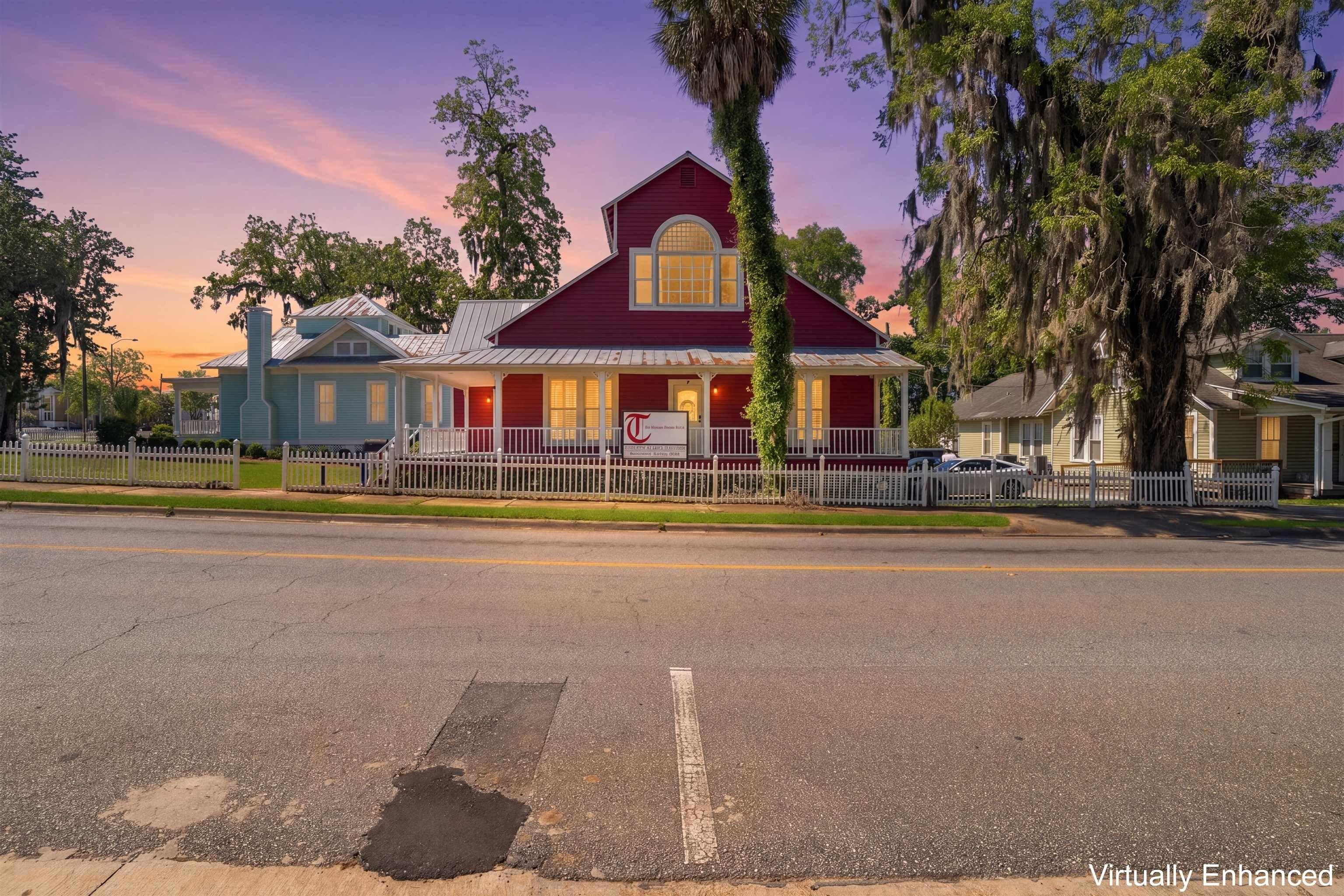 Property Image for 9 W KING Street