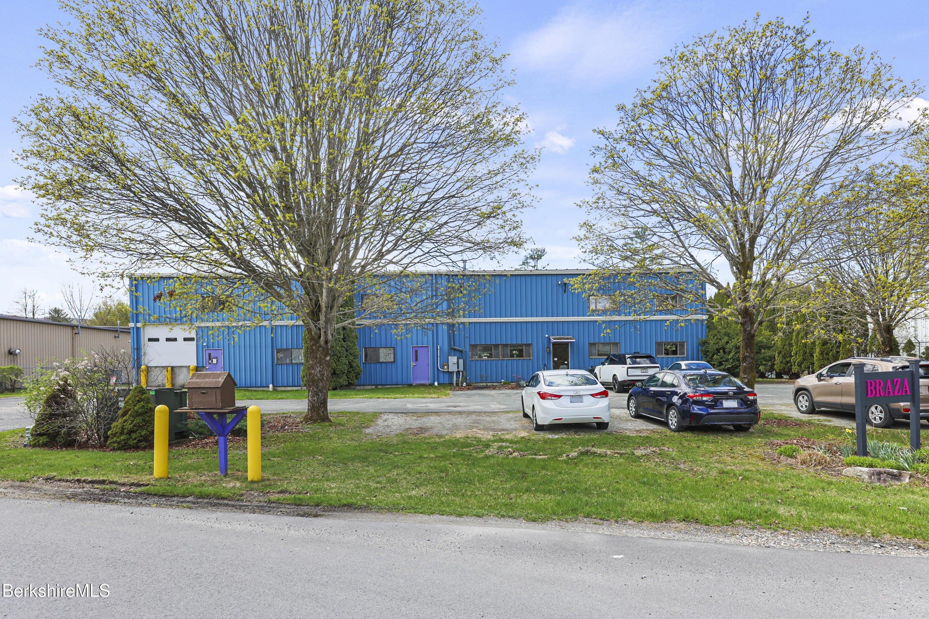 Property Image for 8 Run Way