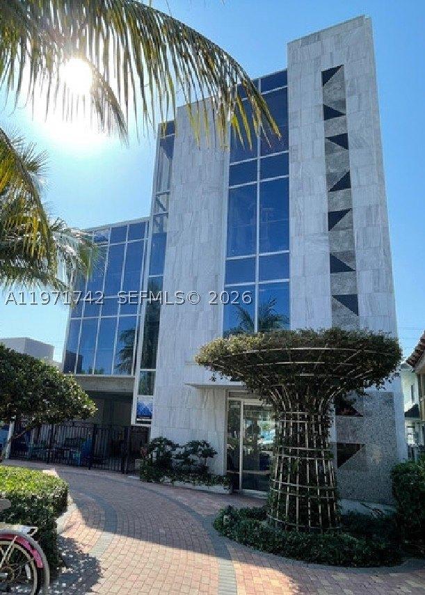 Property Image for 240 Commercial Blvd