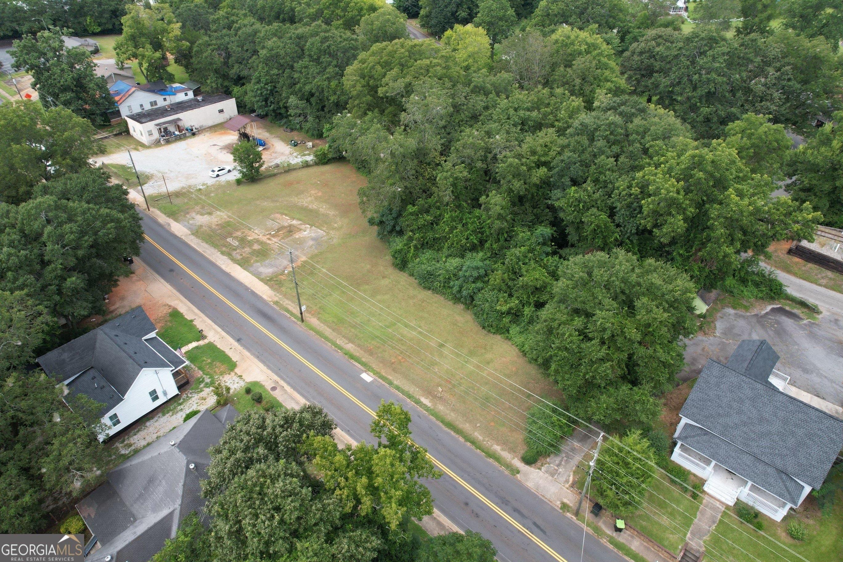 Property Image for 417 Barnesville Street