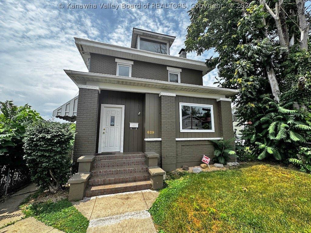 Property Image for 629 Virginia Street W