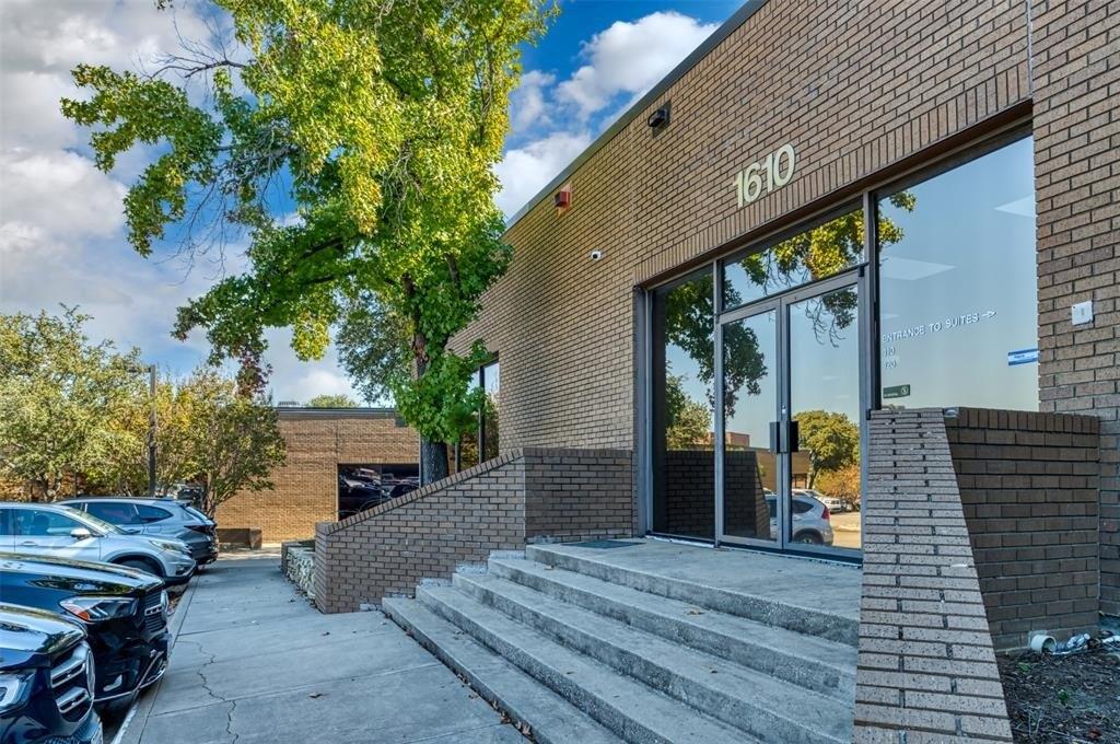 Property Image for 1610 Corporate Court