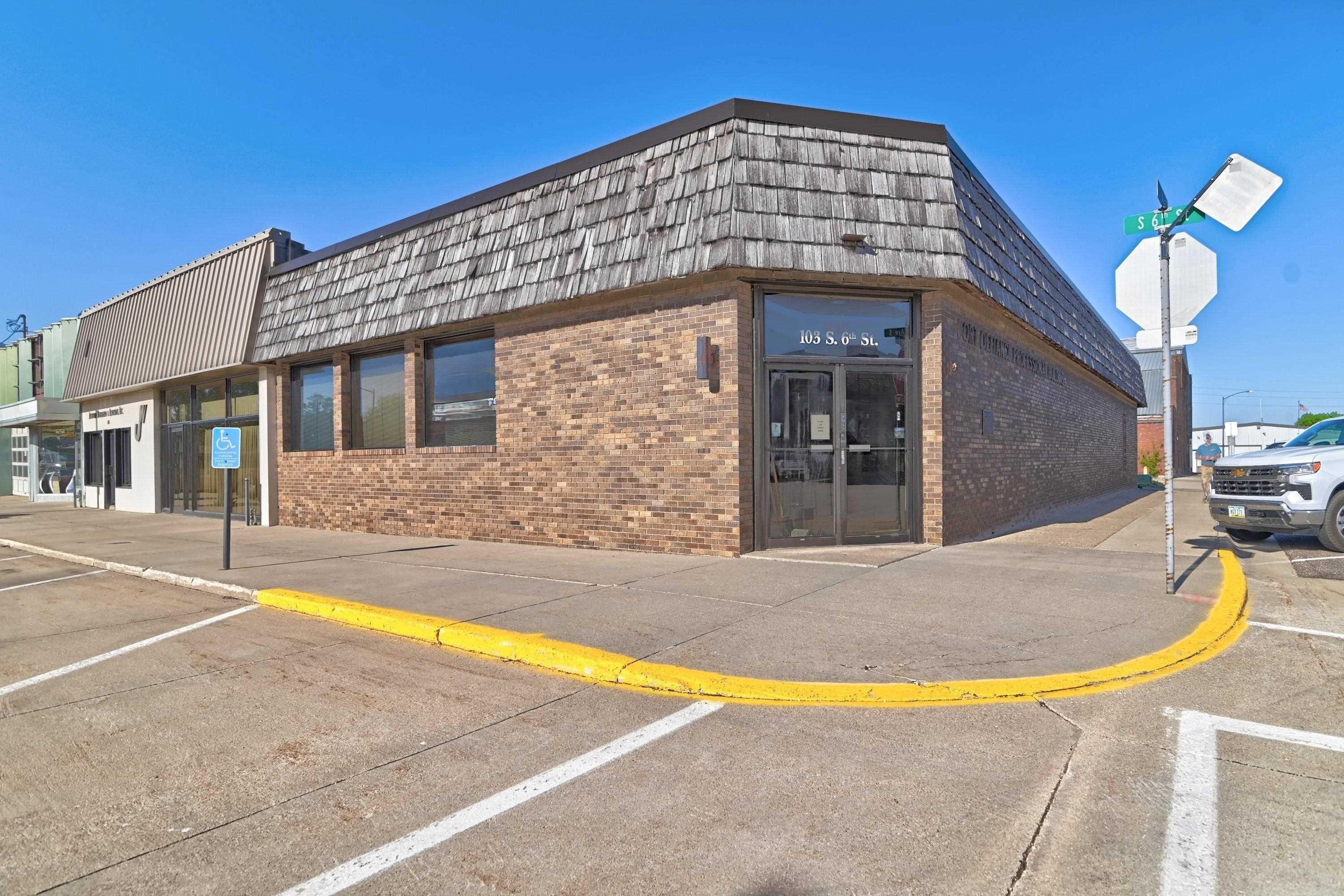 Property Image for 103 S 6th Street