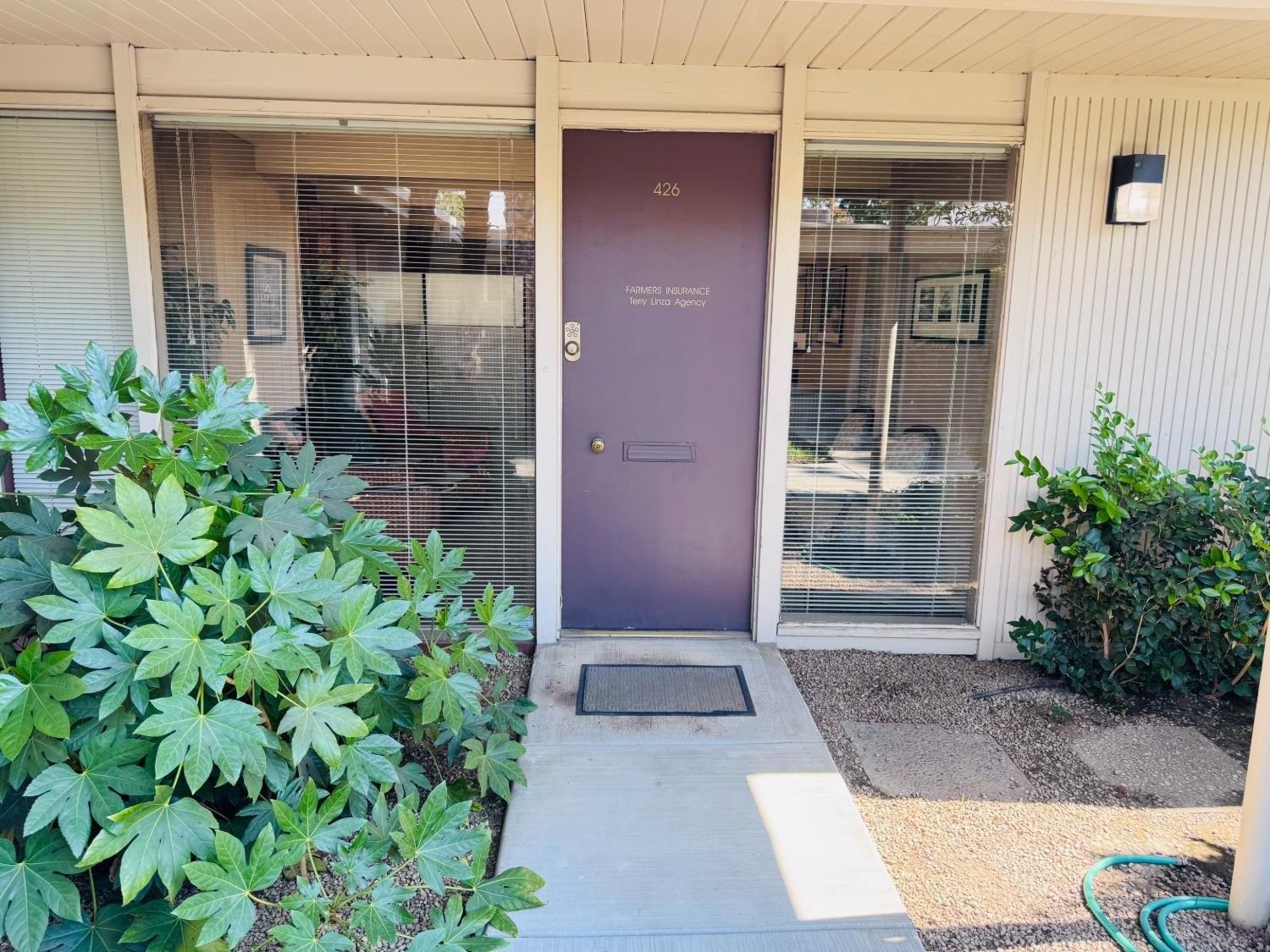 Property Image for 426 W Shaw Avenue
