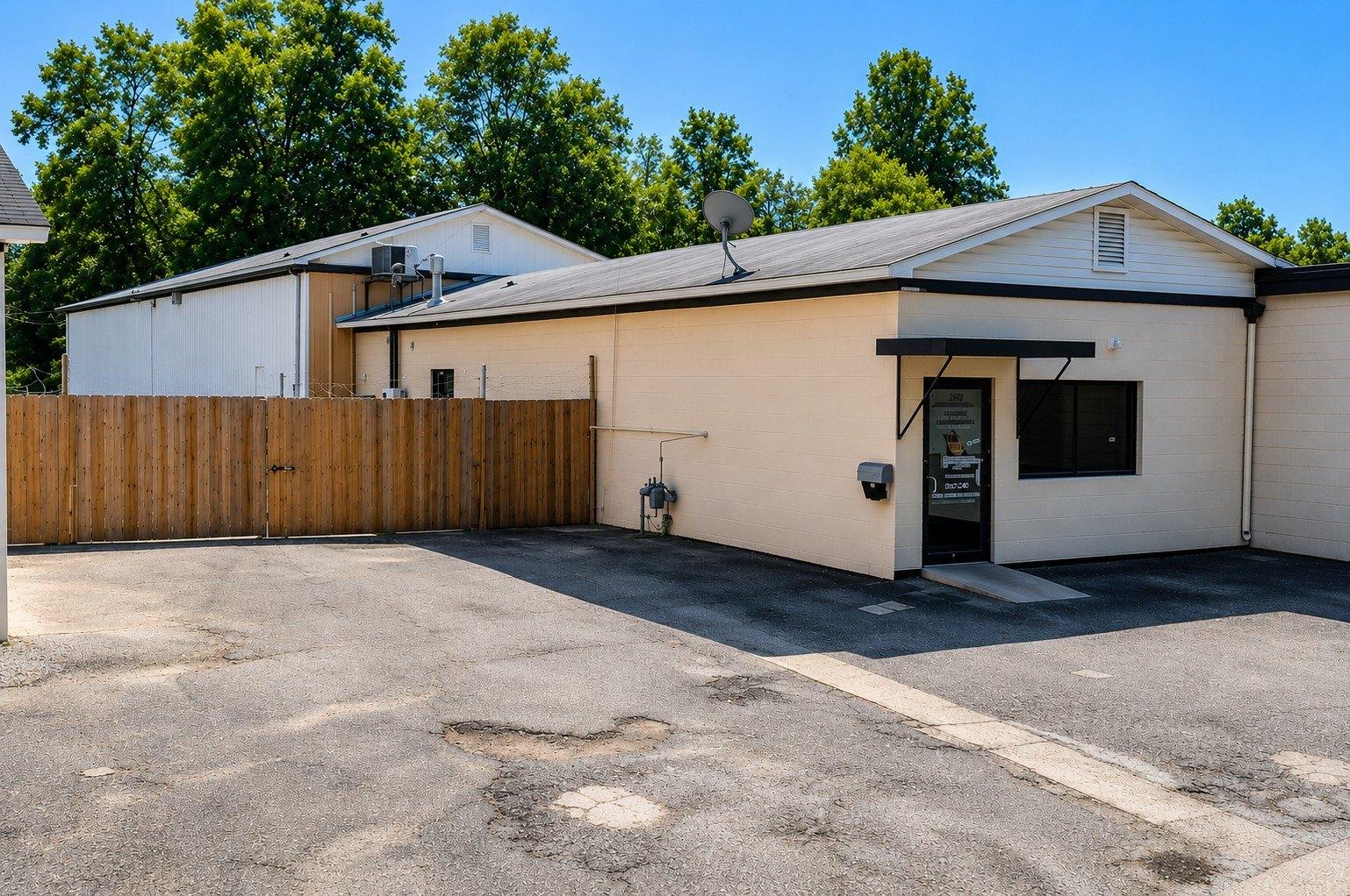 Property Image for 2688 Roff Ave, Macon, GA 31204