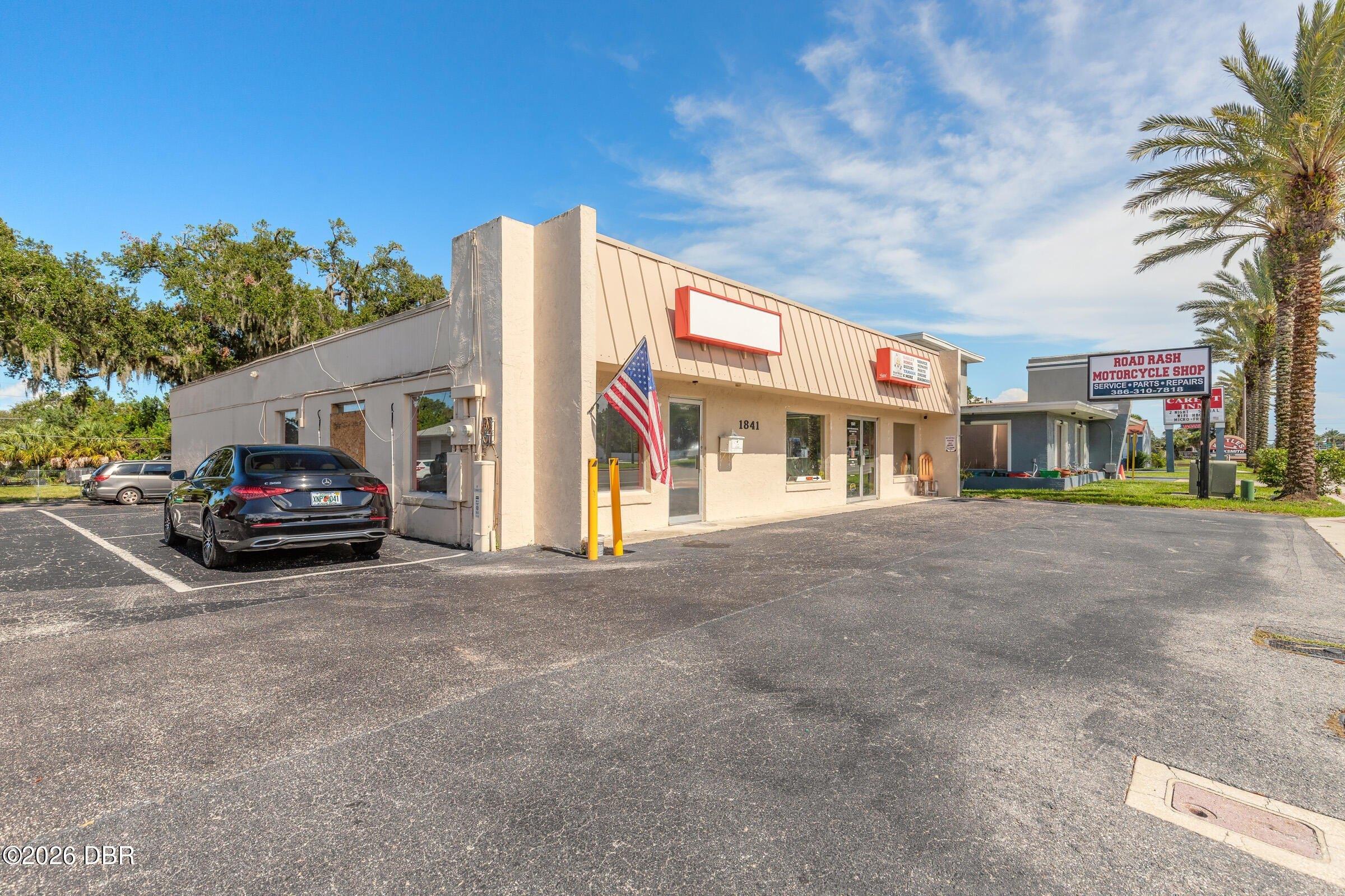 Property Image for 1841 S Ridgewood Avenue