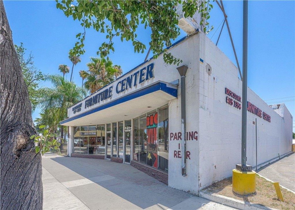 Property Image for 520 E Holt Avenue