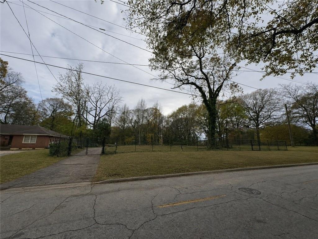 Property Image for 2516 Lakewood Avenue SW