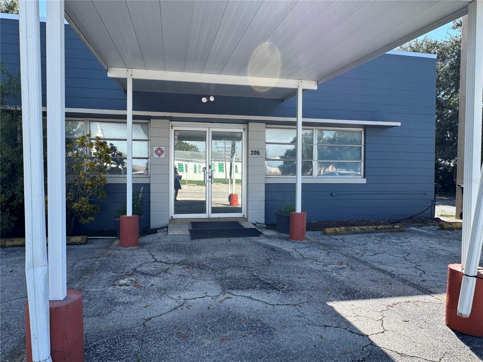 Property Image for 205 N Scenic Highway