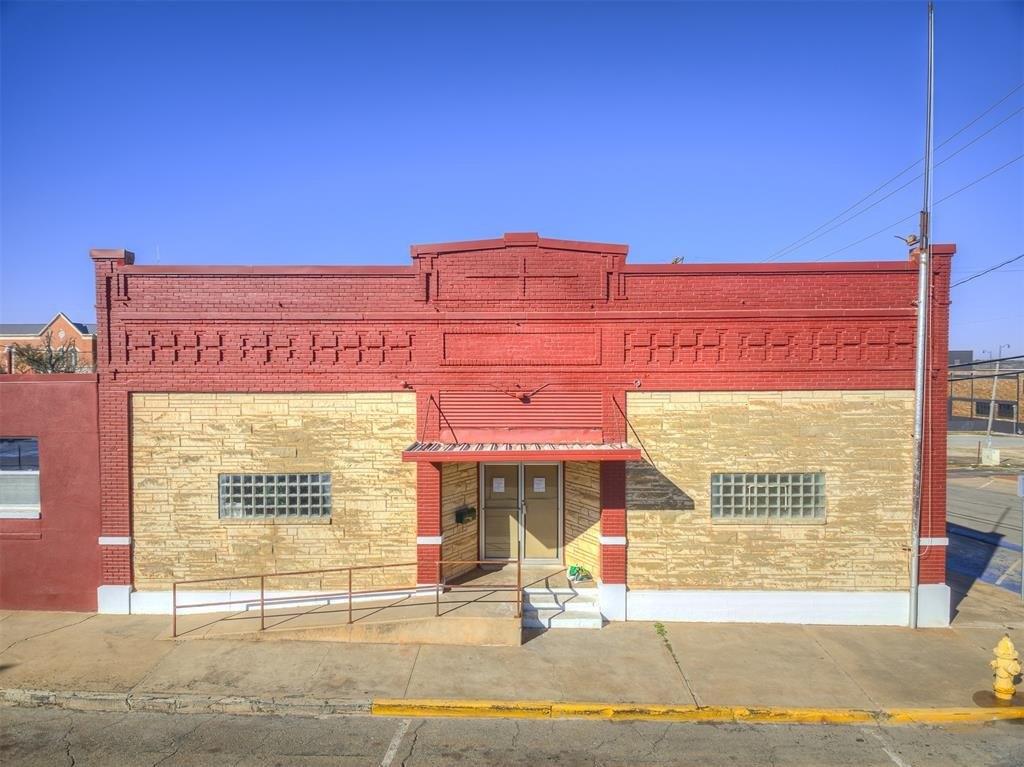 Property Image for 123 N 1st Street