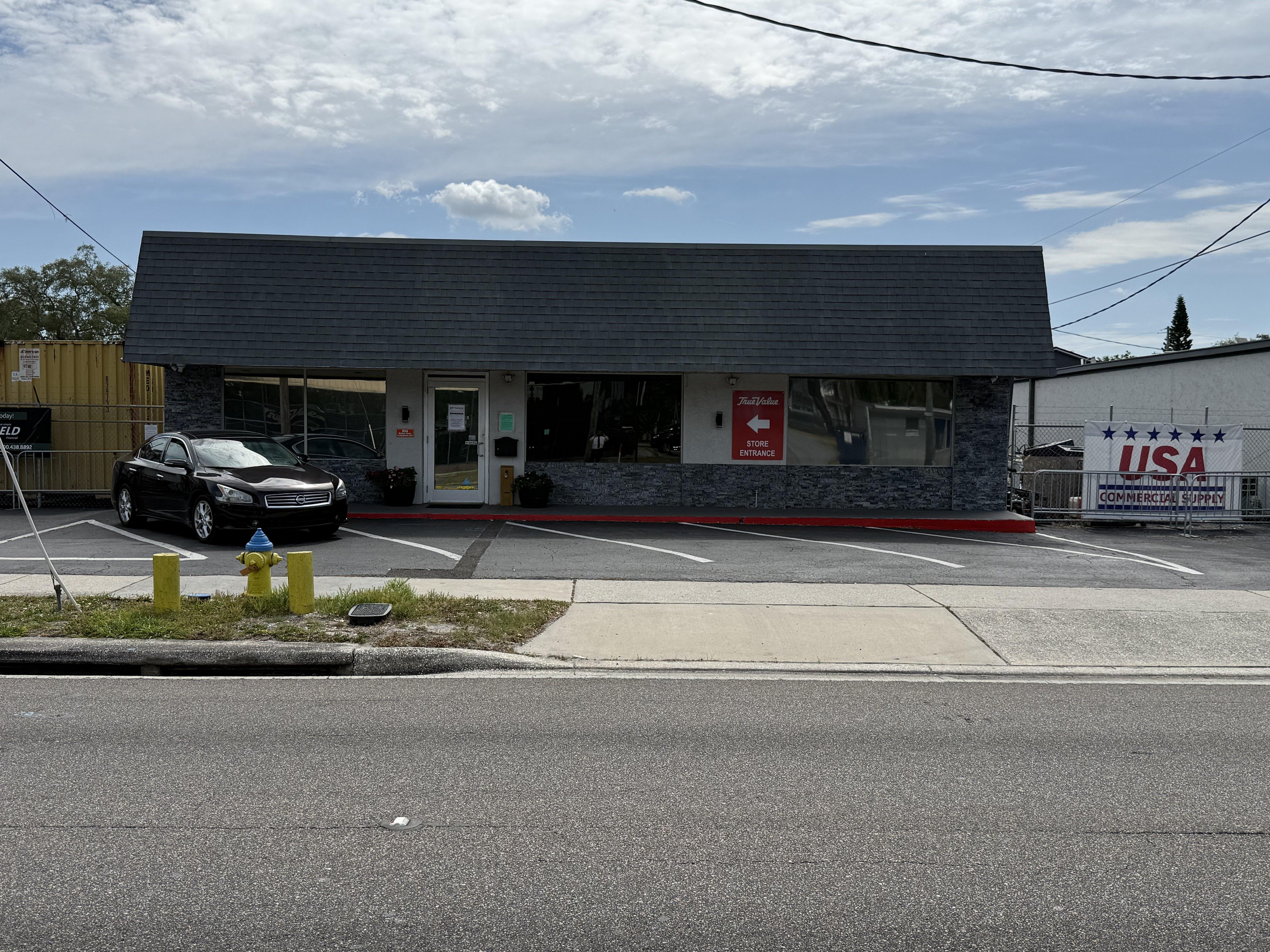 Property Image for 9511 N Nebraska Ave, Tampa, FL 33612
