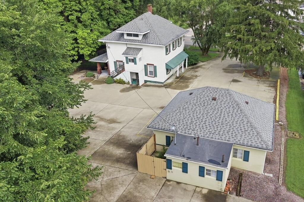 Property Image for 506 Park Avenue E /Wooster Road