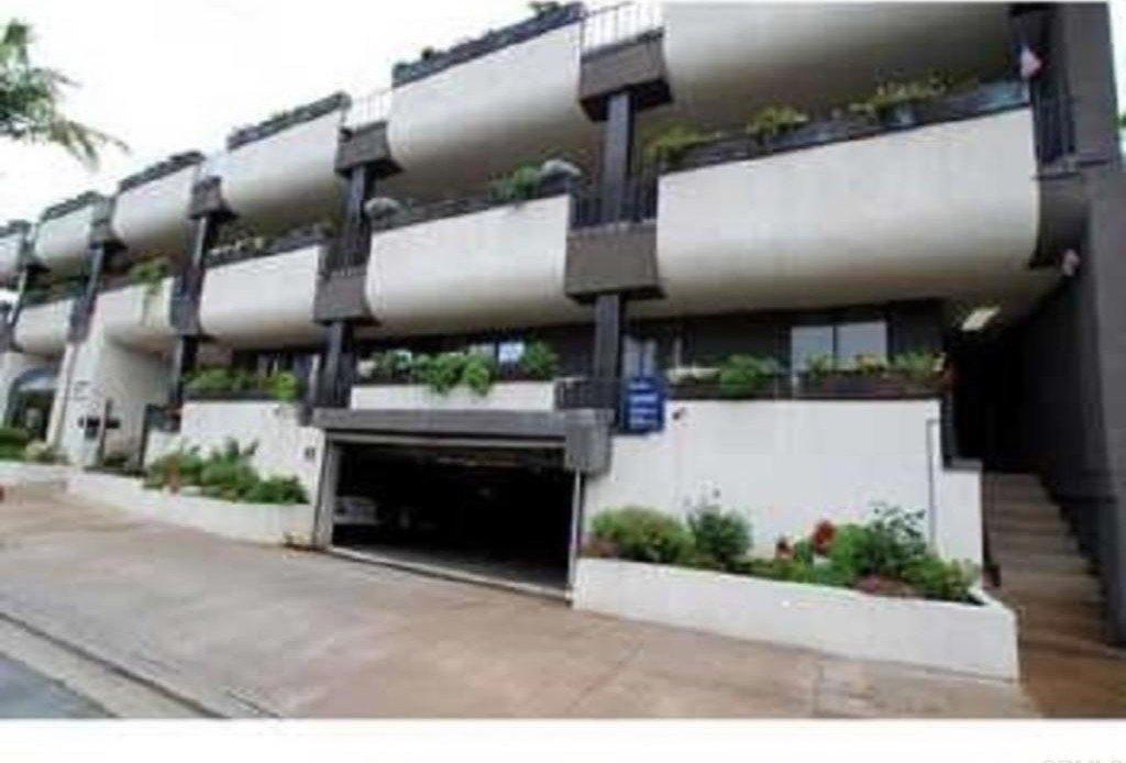 Property Image for 1001 B Ave