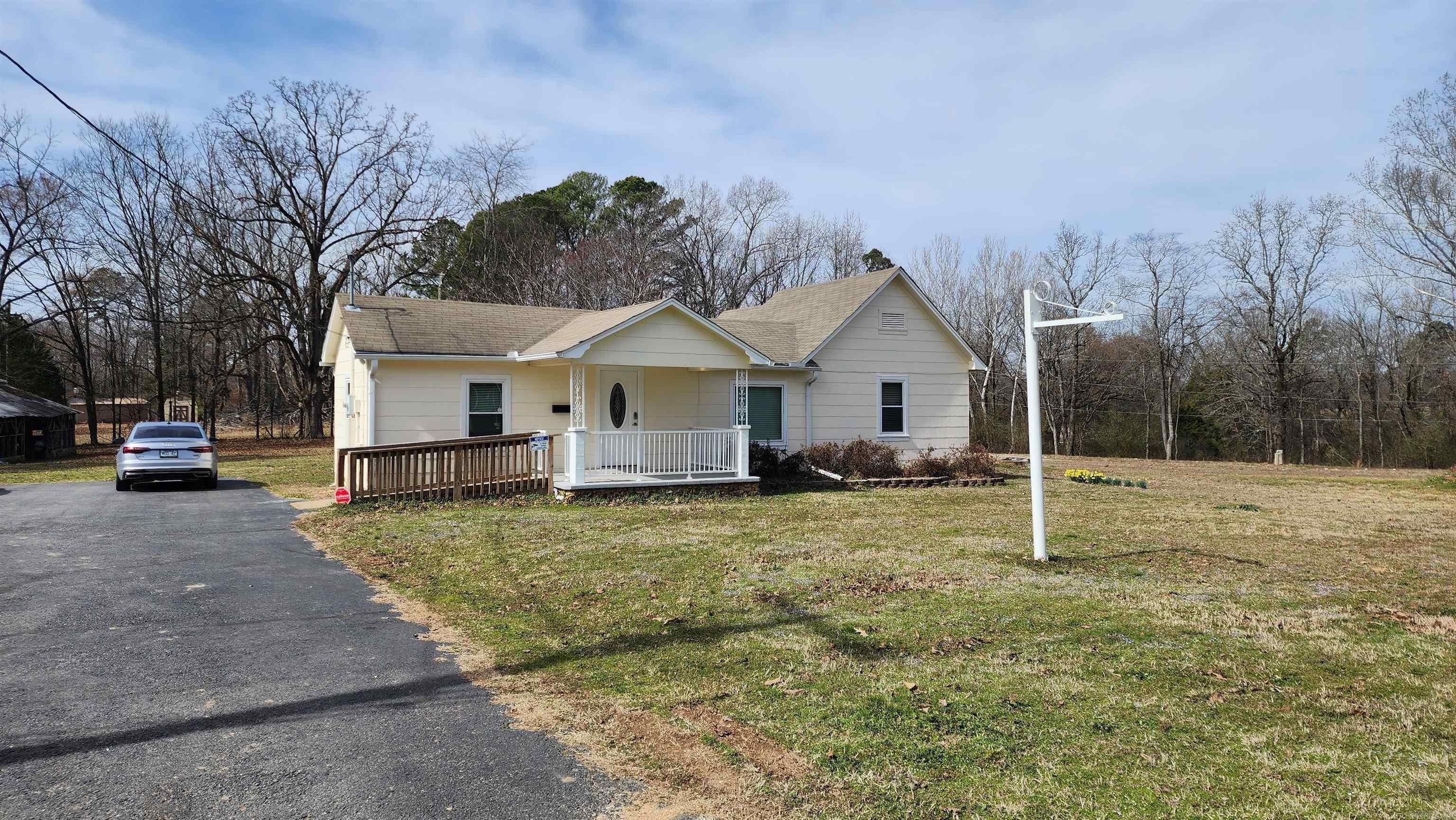 Property Image for 5013 Springhill Road