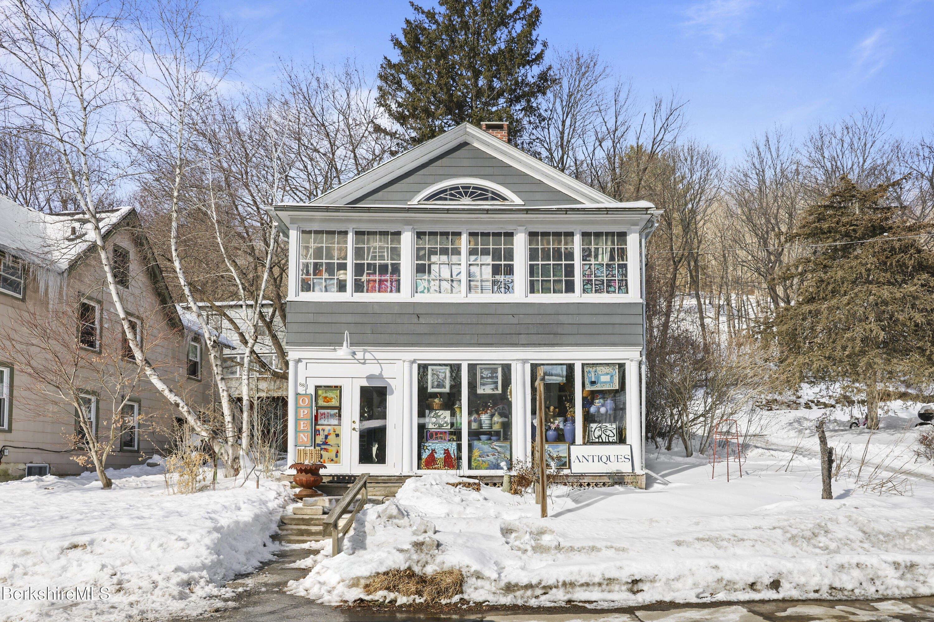 Property Image for 88-90 Main St