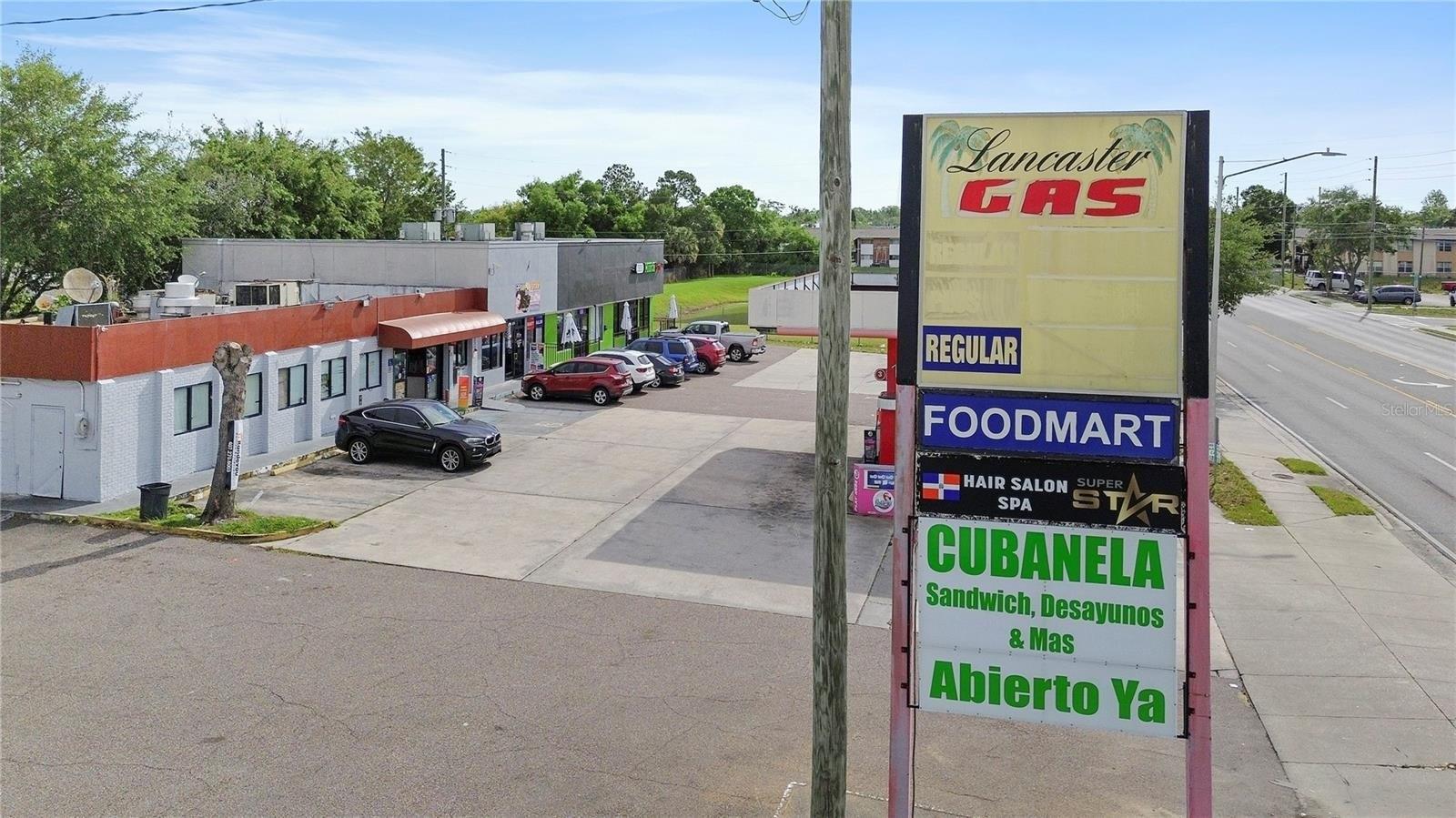 Property Image for 827 W LANCASTER Road