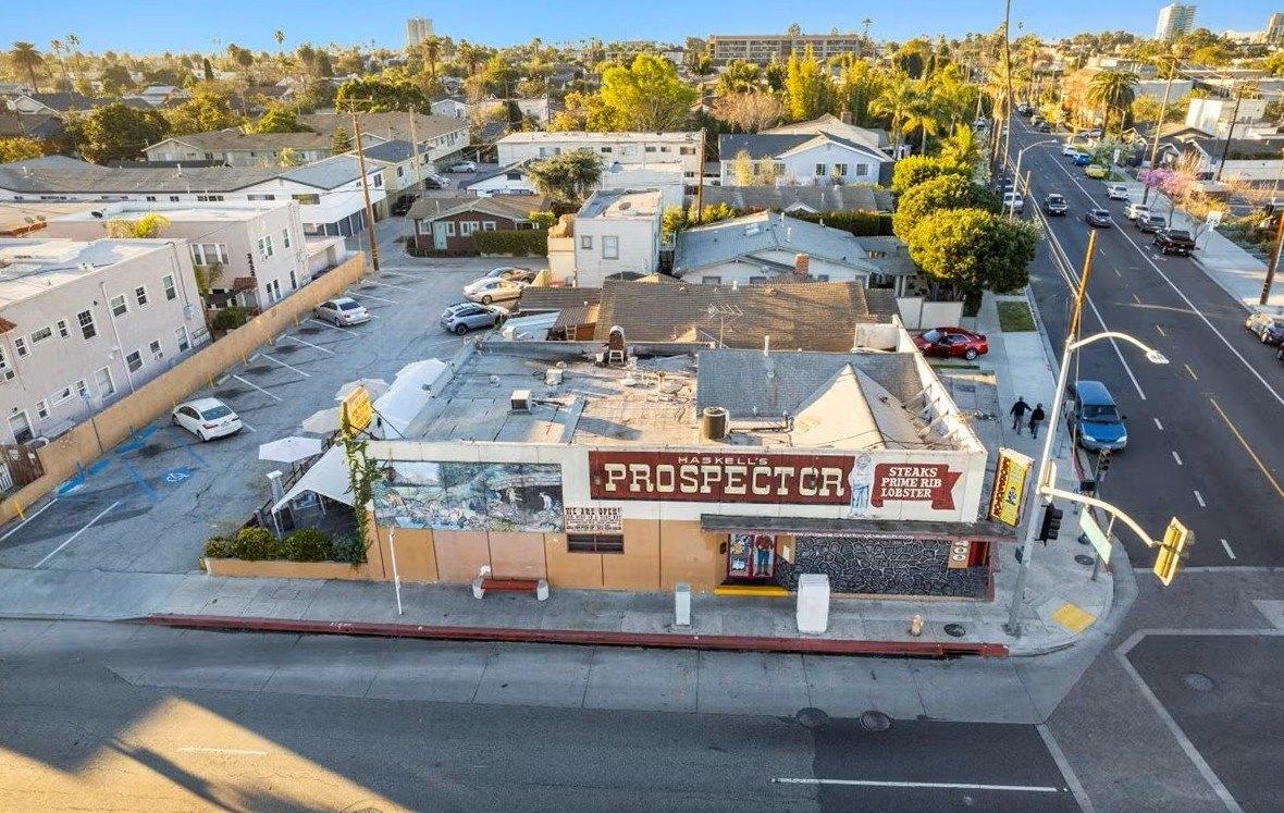 Property Image for 2400 E 7th St, Long Beach, CA 90804
