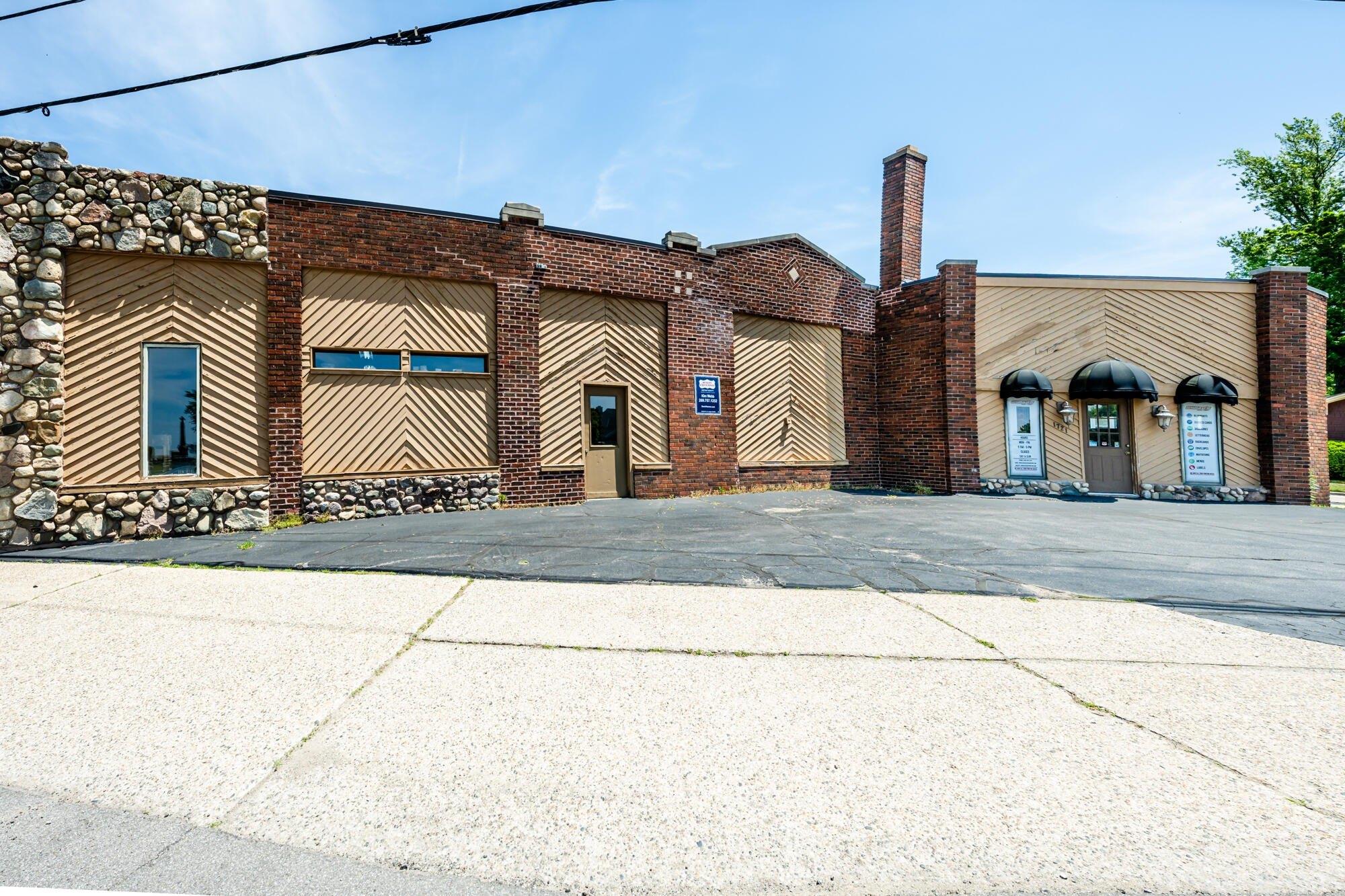 Property Image for 1719 Lakeshore Drive