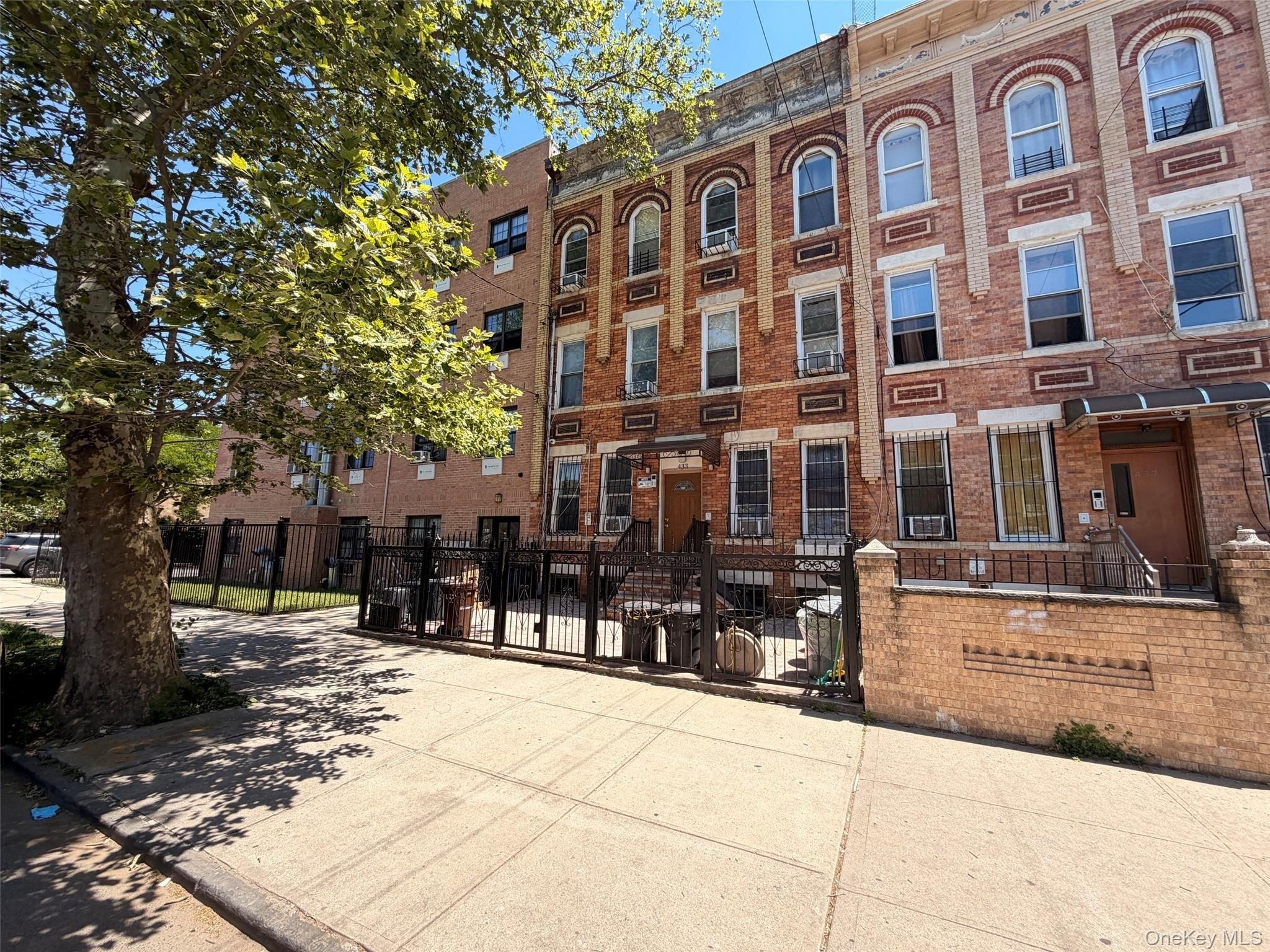 Property Image for 433 Wyona Street
