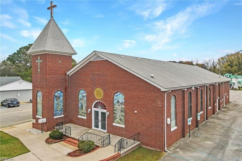 Property Image for 1613 Washington Street