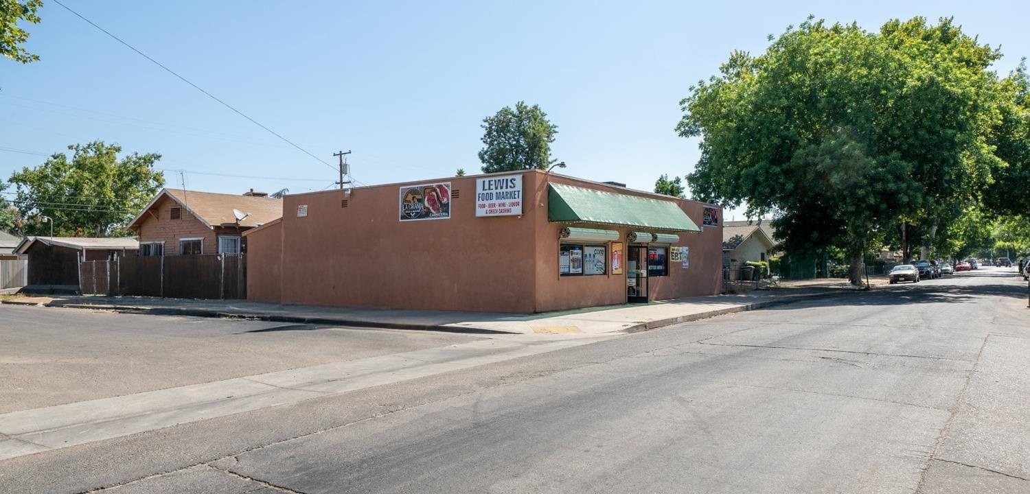 Property Image for 2301 E Lewis Avenue