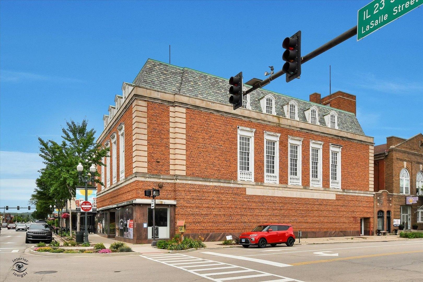 Property Image for 800 La Salle Street