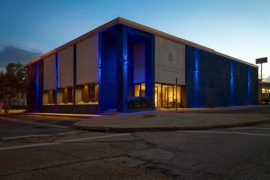 Property Image for 116 E South Street