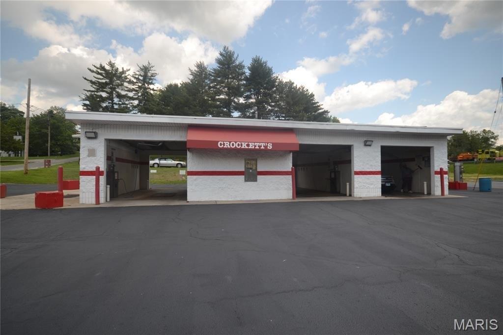 Property Image for 9509 Saint Clair Avenue