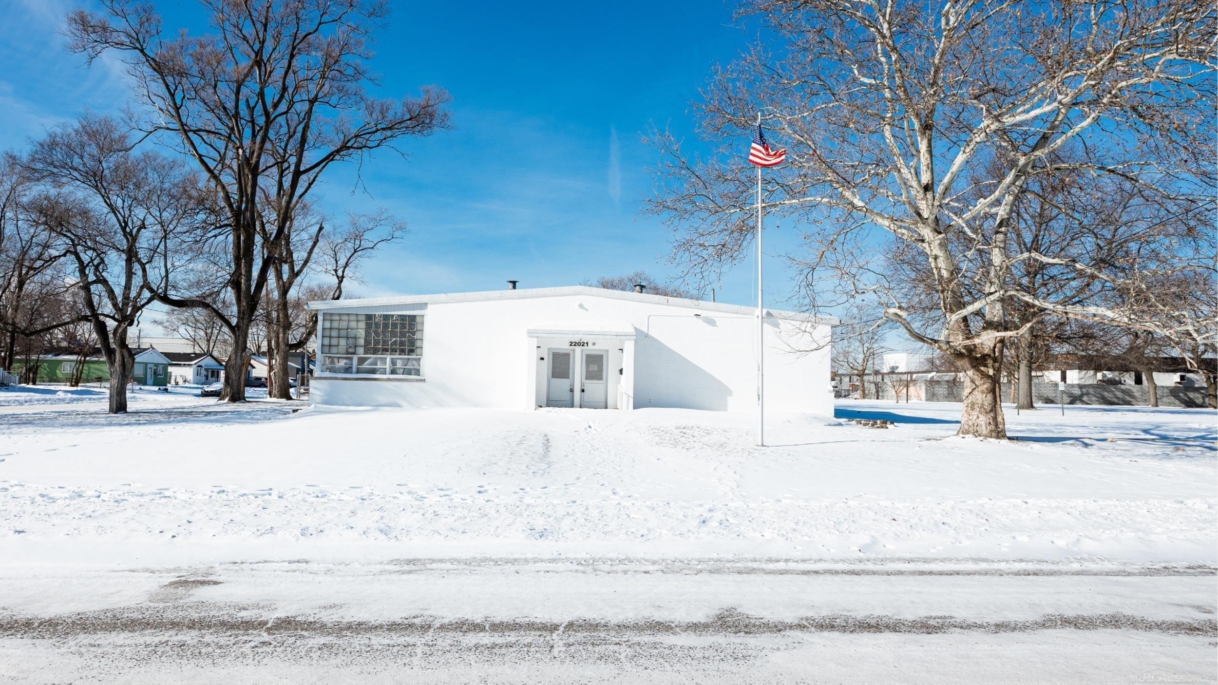 Property Image for 22021 Memphis