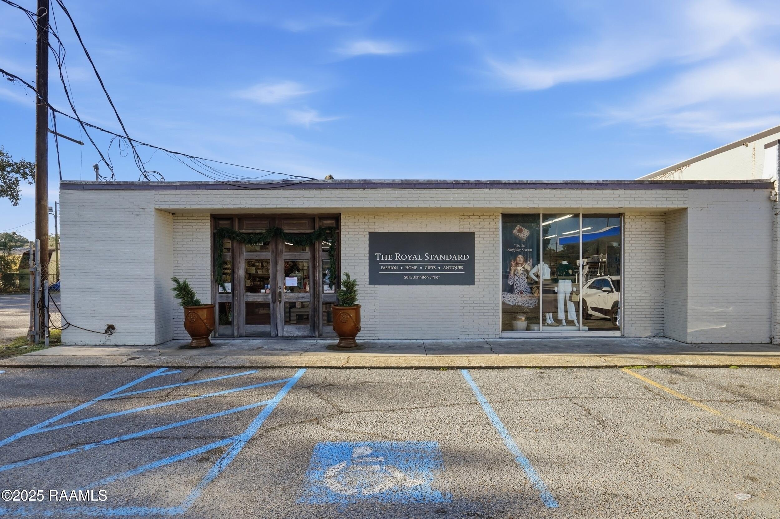 Property Image for 2015 Johnston Street