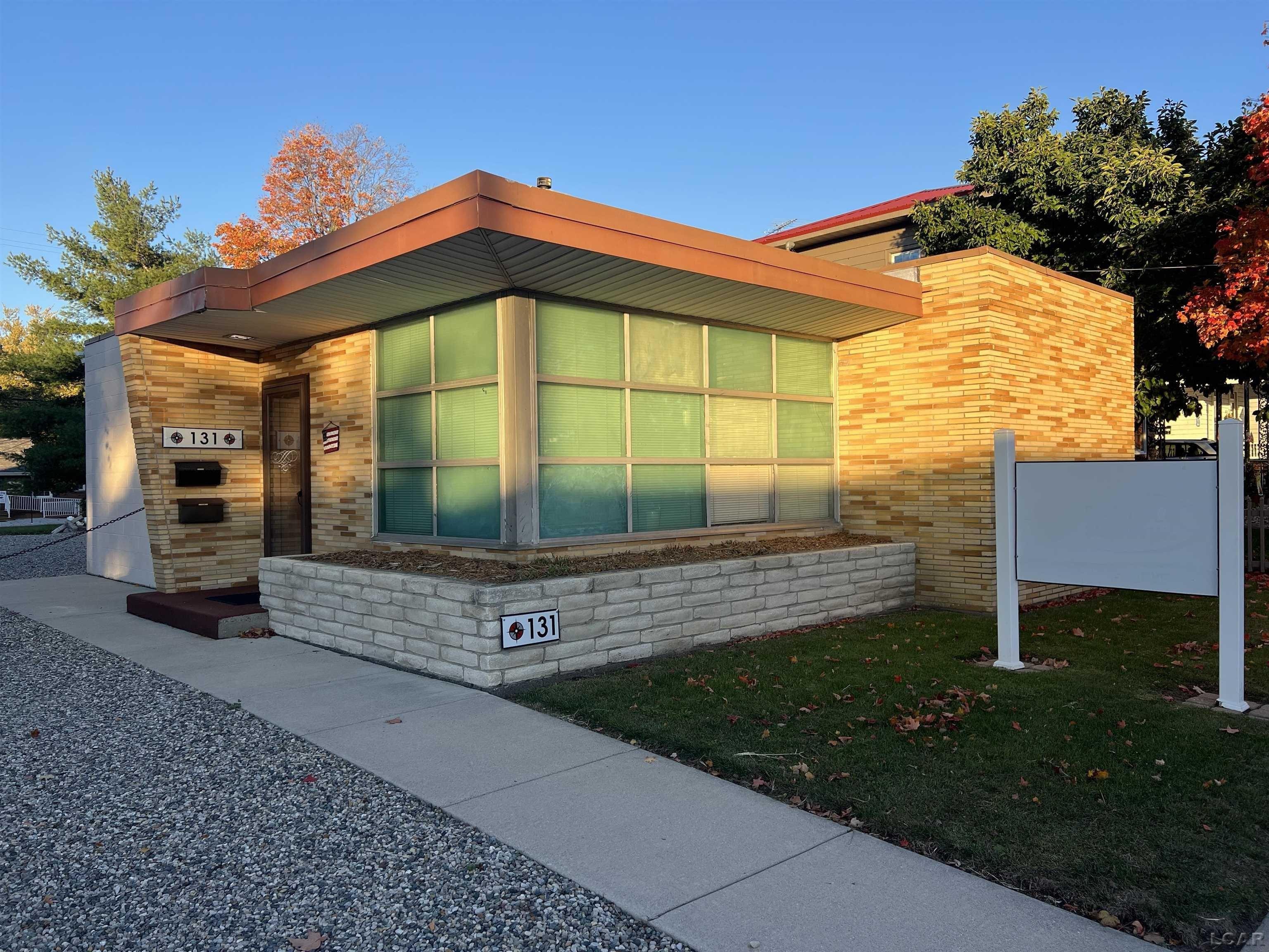 Property Image for 131 E Front