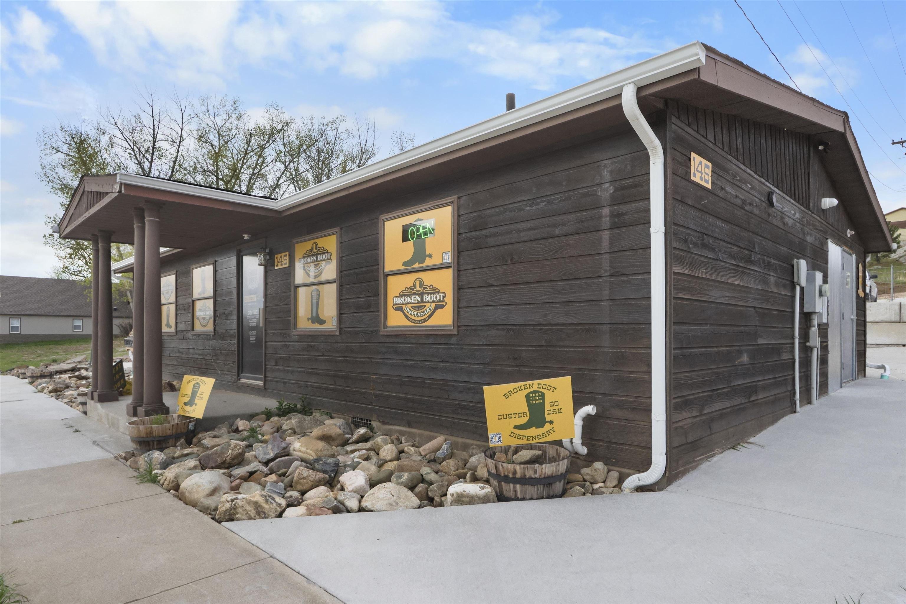 Property Image for 145 Mt. Rushmore Road