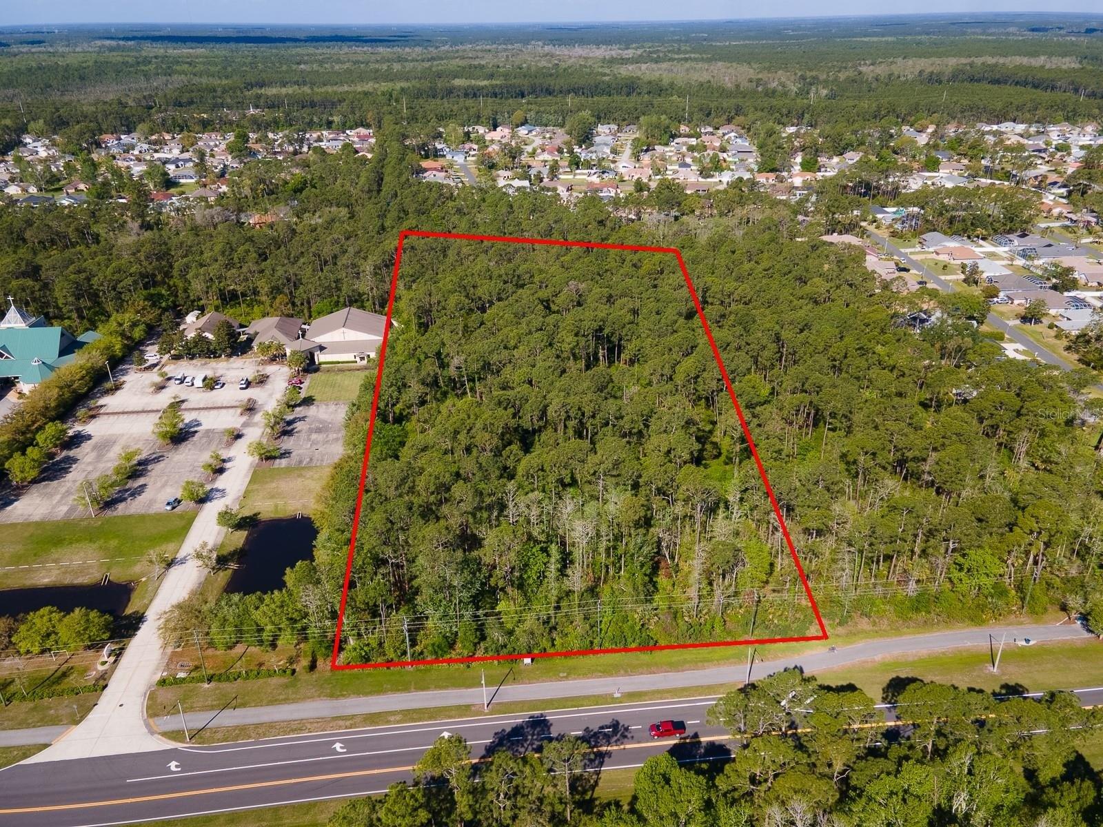 Property Image for PINE LAKES Parkway