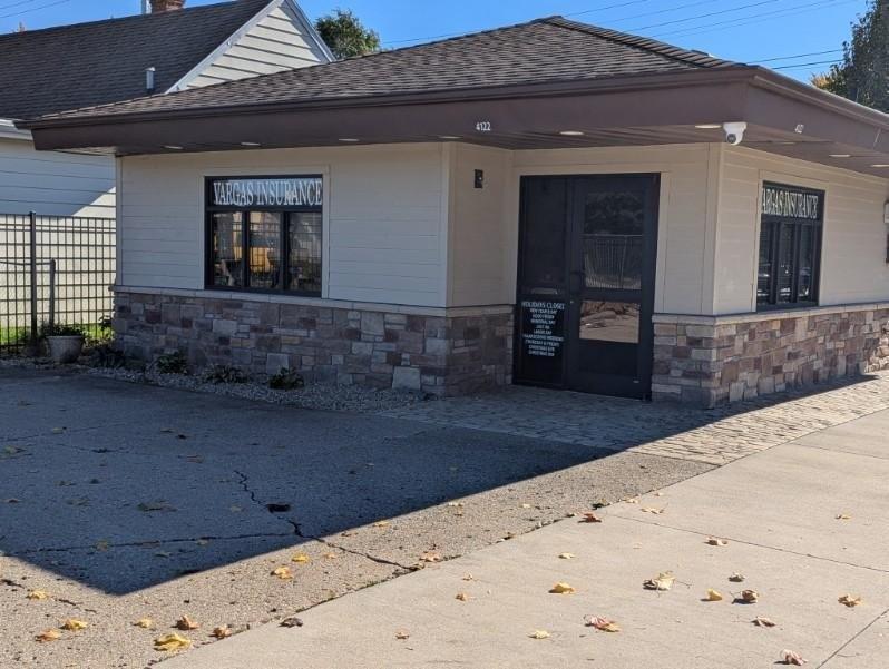 Property Image for 4122 W Western Avenue