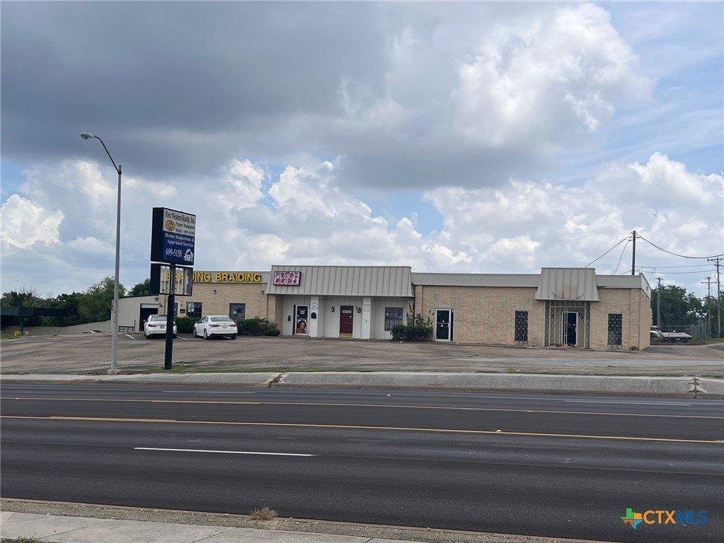 Property Image for 810 and 900 W S Young Drive