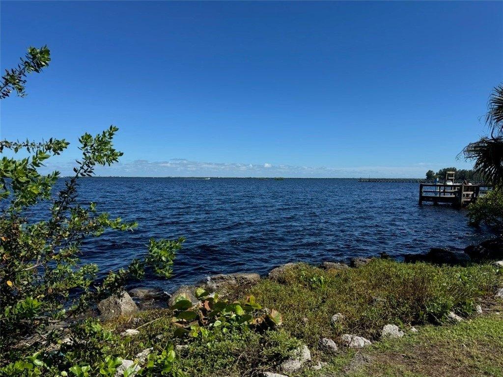 Property Image for 412 Indian River Drive
