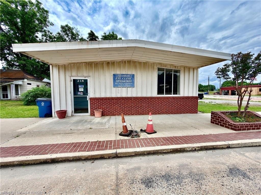 Property Image for 216 & 218 W Main ST