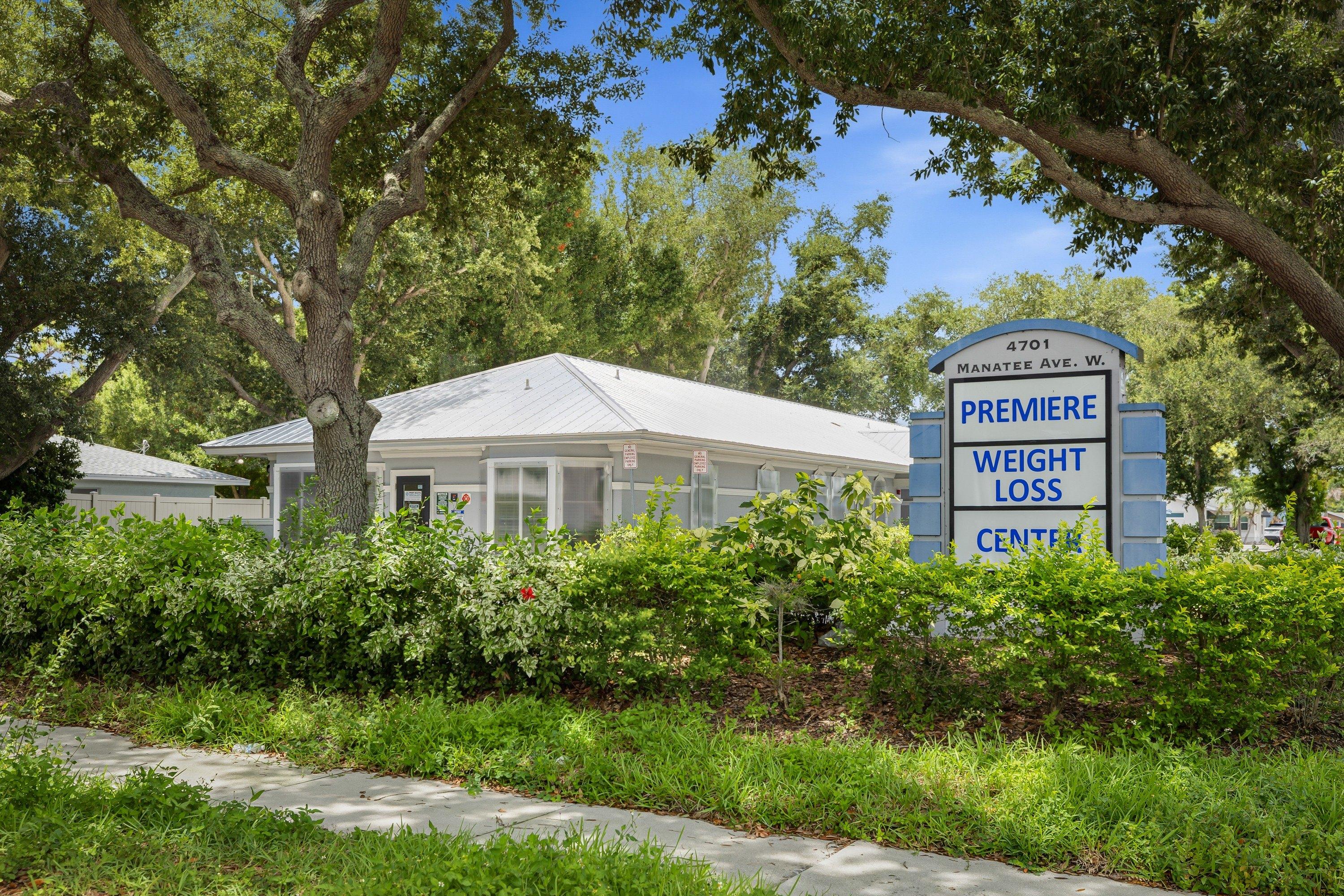 Property Image for 4701 Manatee Ave W, Bradenton, FL 34209