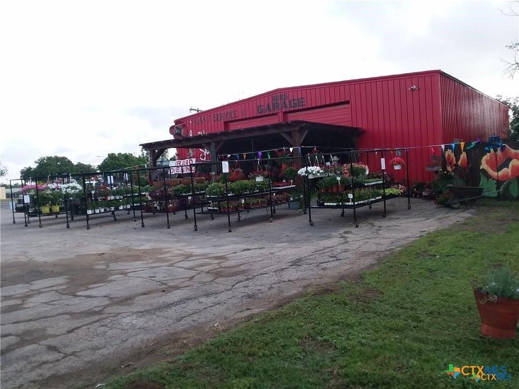 Property Image for 107 W 10th Street