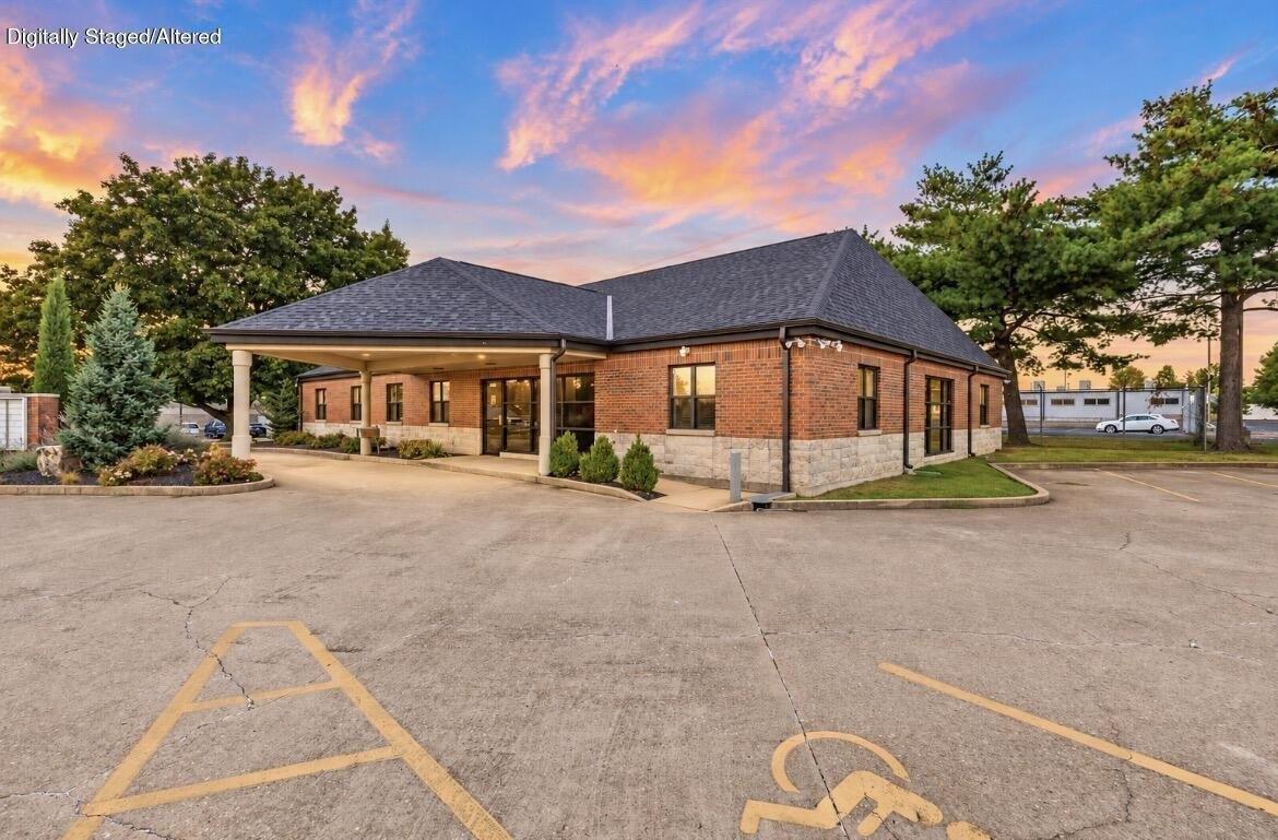 Property Image for 1609 S Enterprise Avenue