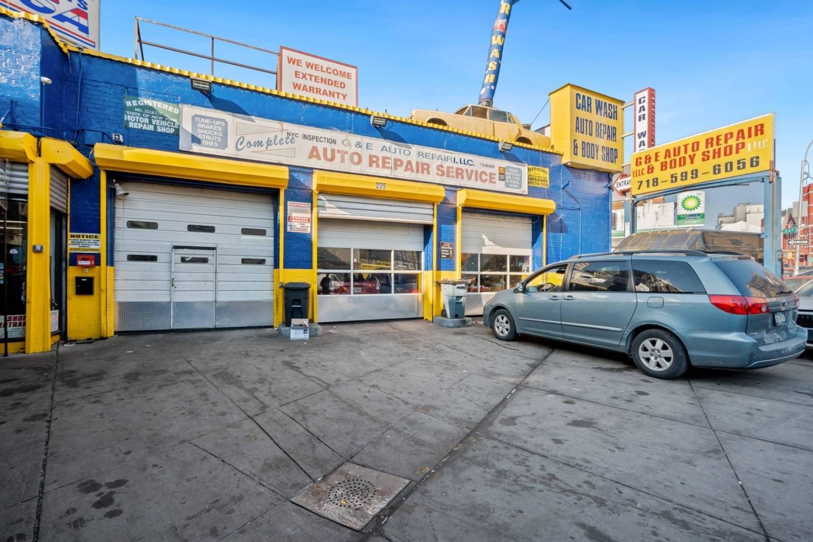 Property Image for 225 Union Ave 02452-0012