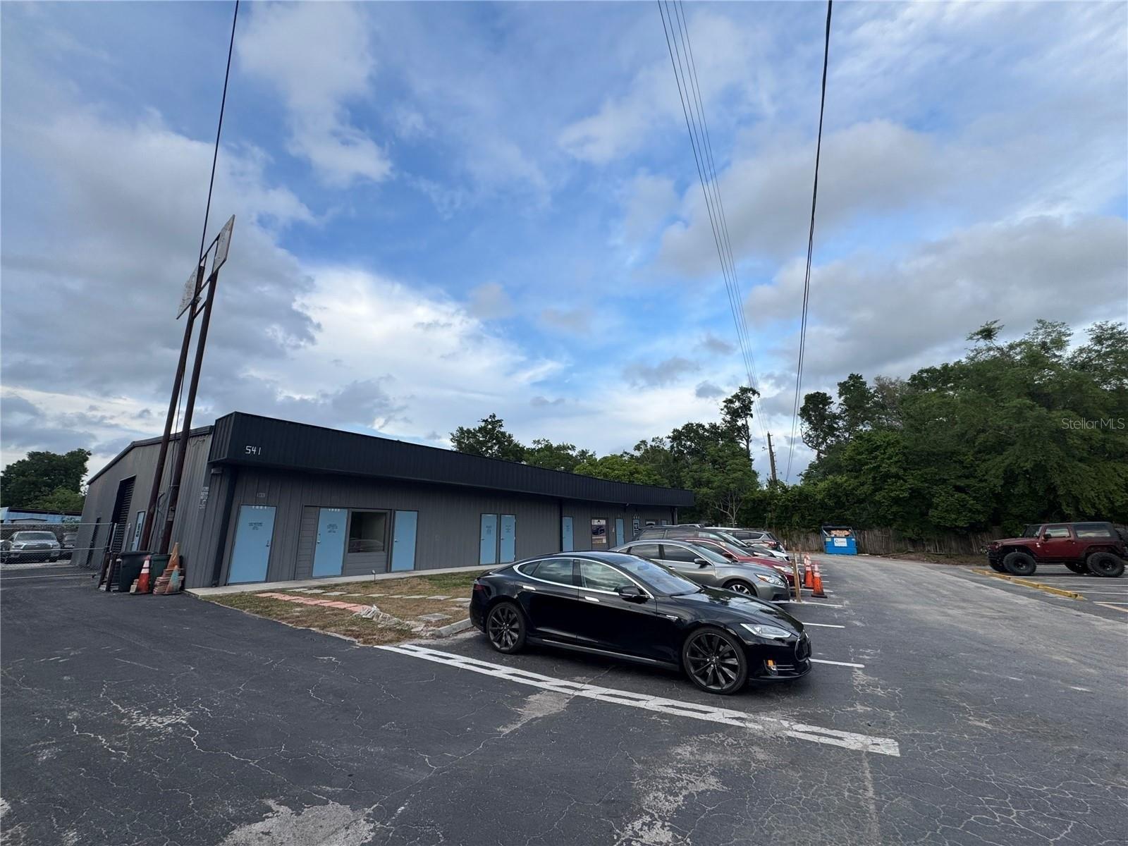 Property Image for 541 N Us Highway 17 92