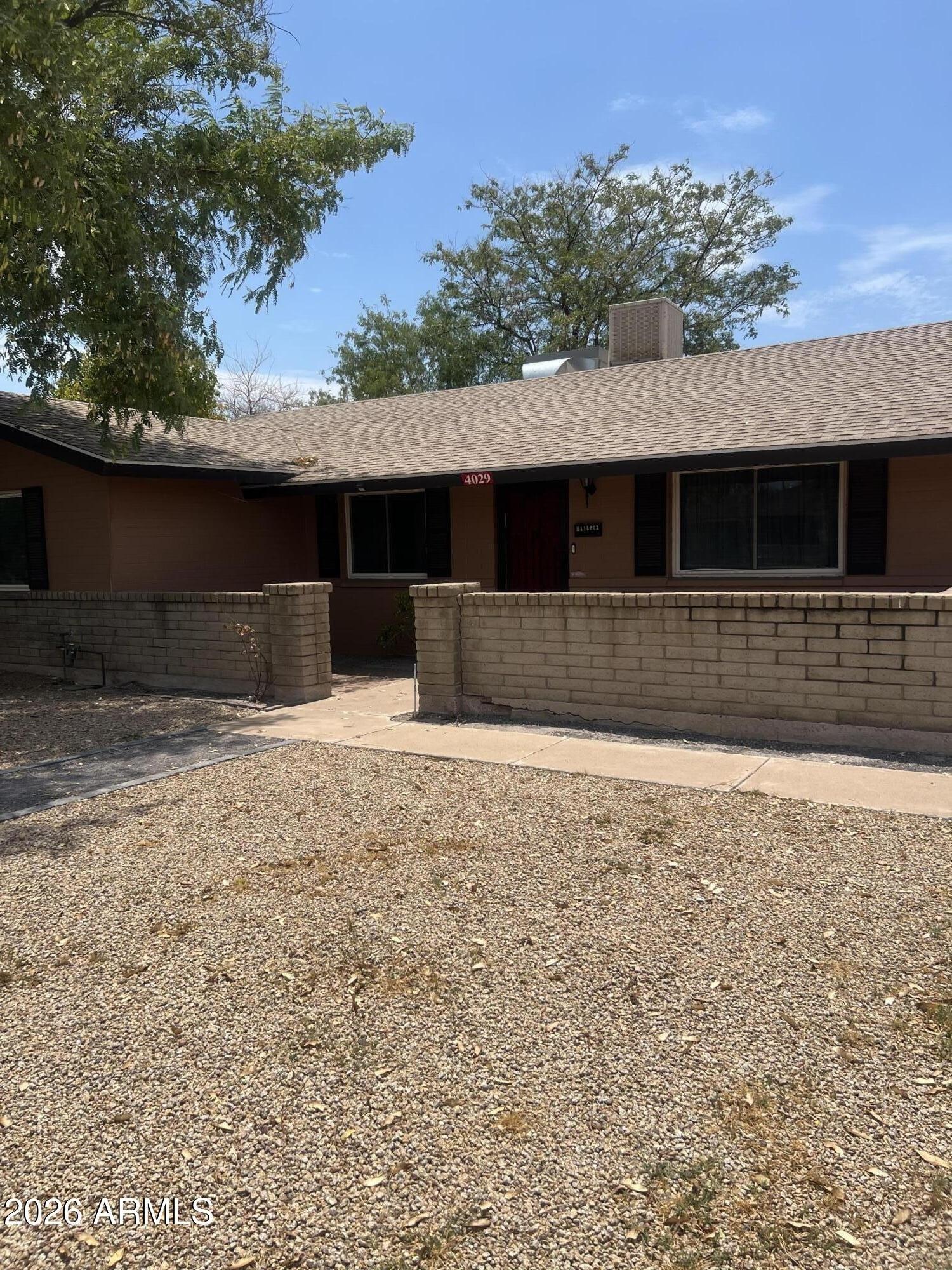 Property Image for 4029 W HAYWARD Avenue