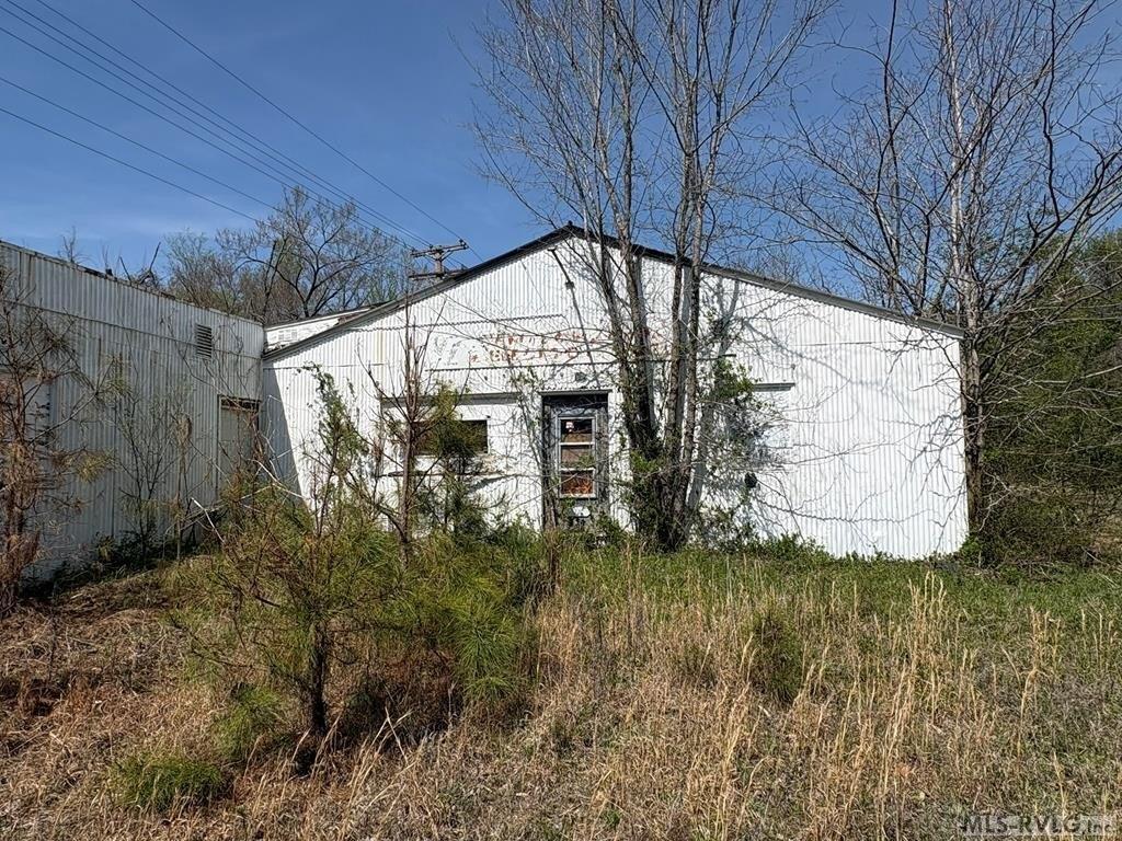 Property Image for 1095 Skippers Road