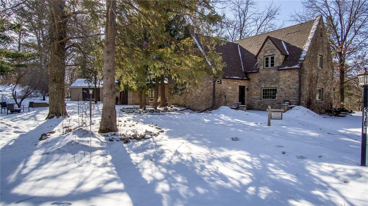 Property Image for 3701 E Clairemont Avenue